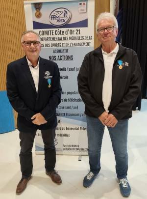Remise médaille Jeunesse, sport et engagement associatif 🏅